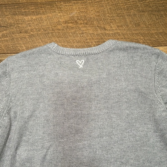 Victoria’s Secret Angel Crewneck Sweater - Picture 7 of 9